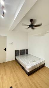 Big Middle Room for Rent @ Batu Lancang/Jelutong