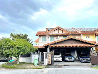 Double Storey Semi D Jalan Suarasa Bandar Tun Hussein Onn Cheras