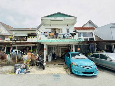 Townhouse Taman Bukit Teratai, Ampang Kuala Lumpur