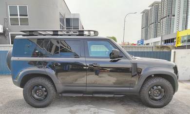Land Rover Defender L663 running board side step