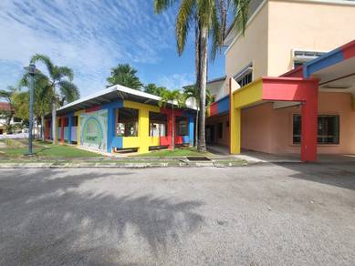 Huge Exclusive 2 Storey Building for Educational Business For Rent
