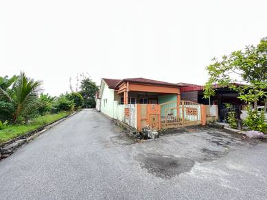 End Lot Single Storey Tmn Pelangi Semenyih Near LOTUS