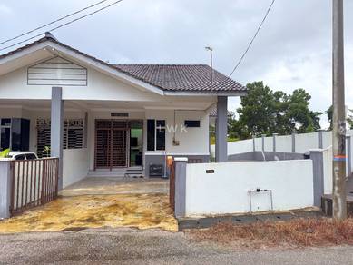 Rumah Teres Corner Lot Cantik Di Batang Merbau Batu 8 Tanah Merah