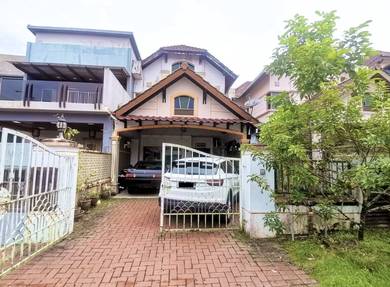 Taman Impian Emas Big Size Unit Extend Kitchen [ 1920 Sqft ]