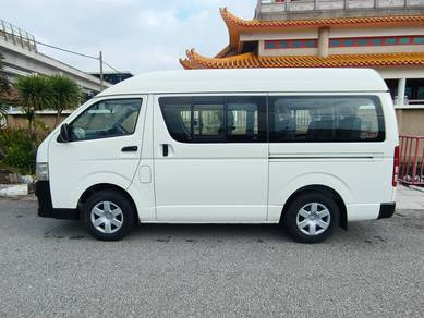 Toyota Hiace 2.7 (M) Petrol Engine High Roof
