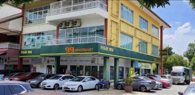 3 Storey Dbayu Corner Shoplot at Bukit Jelutong, Shah Alam for SALE!!!