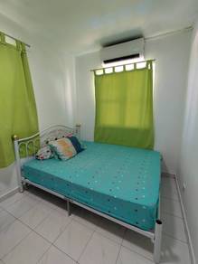 Nicely Spacious Middle Bedroom for Rent in Pantai Hillpark Phase 2