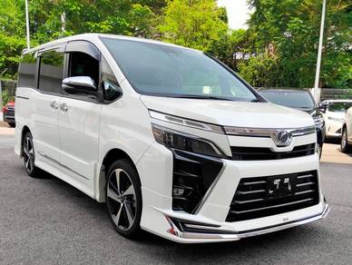Toyota VOXY 2017 to 2021 ZS Modellista Bodykit