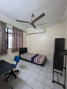 Room-for-rent-Bayan-Lepas-Penang