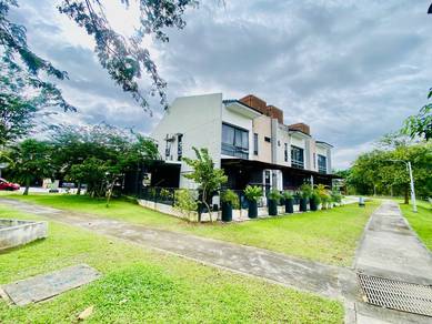 Cornerlot Facing Tasik! Presint 12 Putrajaya