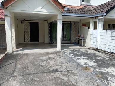 FACING OPEN 2 Tingkat Teres Seksyen 8 Shah Alam Near IPD Polis