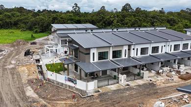 NEW Double Storey Terrace House @ Bukit Berangan,Muara Tuang