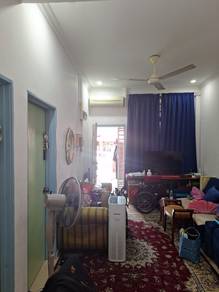 Fully Reno walk to Equine Mrt Station Taman Dato Demang Seri Kembangan