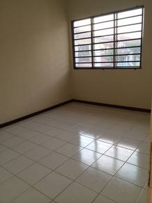 2-storey-Terraced-House-for-rent-Sungai-Buloh-Selangor-2