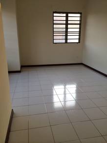 2-storey-Terraced-House-for-rent-Sungai-Buloh-Selangor-3