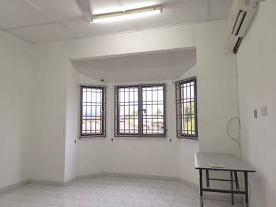 Nearby HTAA- Endlot Double Storey For Rent