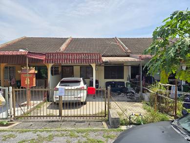 Single Storey House At Taman Melor, Ipoh, Perak.