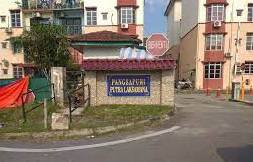 Pangsapuri Putra Laksamana
