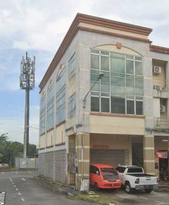7 Mile CORNER Commercial Shoplot For Rent