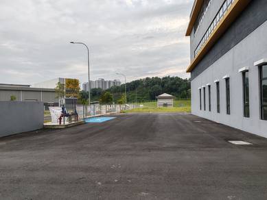 Warehouse-/-Factory-for-rent-Nilai-Negeri-Sembilan-3