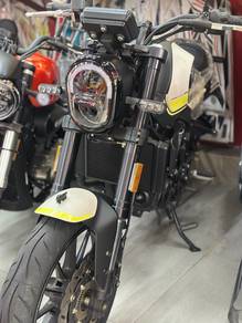 Stock Clearance Promotion Benelli Leoncino