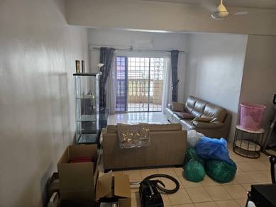 Freehold big 1280 sqf sri bayu apartment puchong selangor