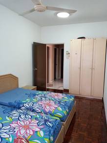 Single/Medium/Master Room At Gelugor