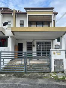 Teres 2 Tingkat End Lot, Bandar Putera 2, Klang