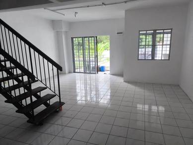 2 storey terrace house Lestari Perdana Seri Kembangan sale