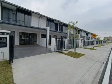 2-storey-Terraced-House-for-sale-Bandar-Bukit-Raja-Selangor-1