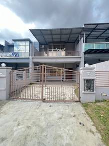 Bandar Putra Kulai Double Storey Terrace House  For Rent JLN CAMAR