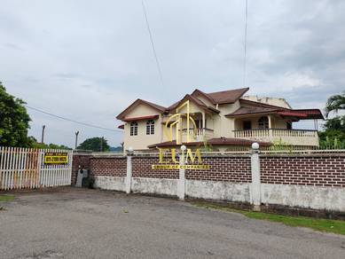 【Below Bank Value 900k】 Melaka Tengah Bangalow 12035sqft Very Big