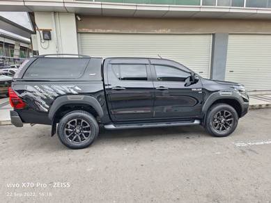 Toyota hilux rogue 2.8 with carry boy kkia sabah