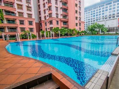 Api Api Centre, Corner, Furnished : Marina Court Resort Condo