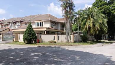 Kota Kemuning, Corner Lot Superlink House for Sale