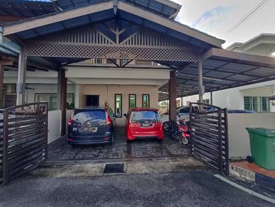 [Freehold]Corner Lot Double Storey Taman Melor,Parit Buntar,Perak