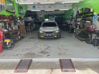 MYEZY AUTOGLASS Service Advisor