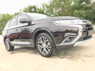 Mitsubishi OUTLANDER 2.0 4WD(A)LEATHER SEAT/PUSH S