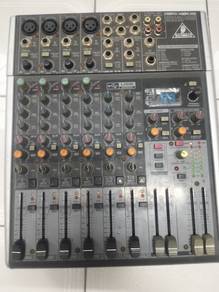 Behringer XENYX H1204USB
