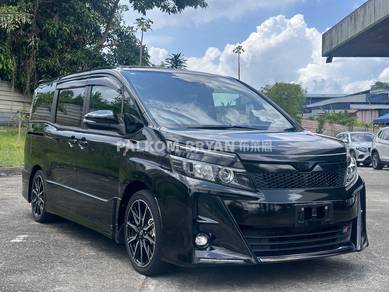 Toyota VOXY 2.0 ZS GR SPORT RARE MODEL !!!