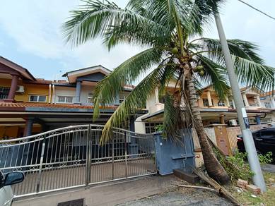 Furnished, Kitchen Cabinet, Airconds Double Storey Desa Kolej Nilai