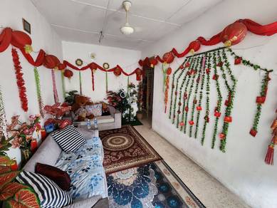 4 Bedrooms and Freehold Status!Single Storey Terrace Taman Wira, Klang