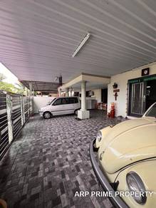 Fully Renovated Semi-D