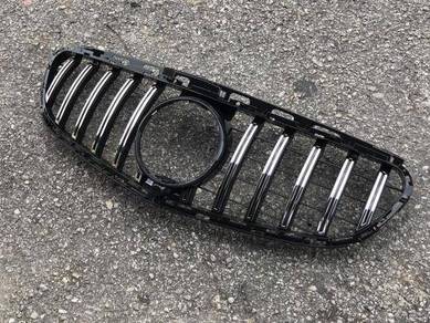 Mercedes W212 facelift GT grille W212 AMG Grill