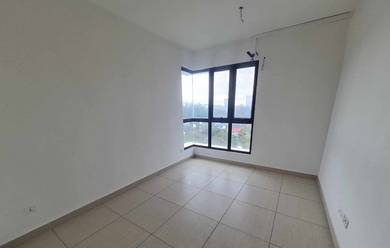 One Jesselton Condominium/ HQE/ Maktab Guru/ Airport