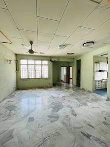 Goodyear Court 7