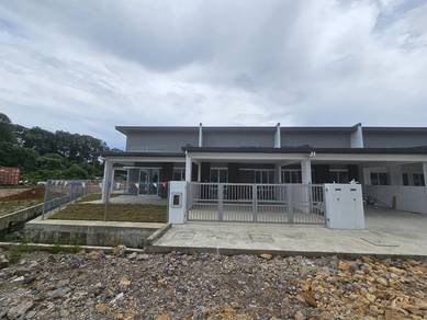 Rumah Teres Setingkat dekat Malihah, Kuching
