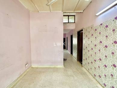 Rumah Teres Di Bandar Pasir Tumbuh
