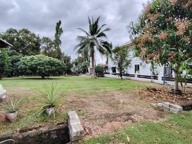 Bungalow Land for Sale