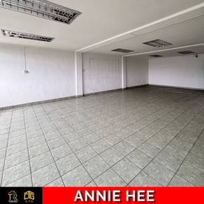 4 Adjoining Blocks of Light Industrial Shops for Sale